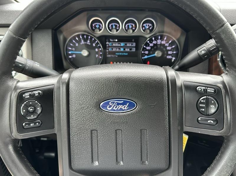 Ford F-350 SD Lariat SuperCab Long Bed 4WD 2016