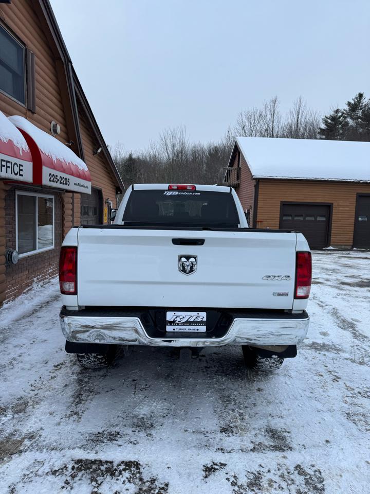 RAM 3500 ST Crew Cab SWB 4WD 2011