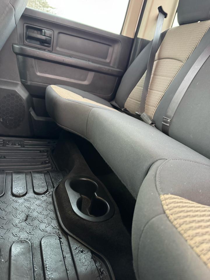 RAM 3500 ST Crew Cab SWB 4WD 2011