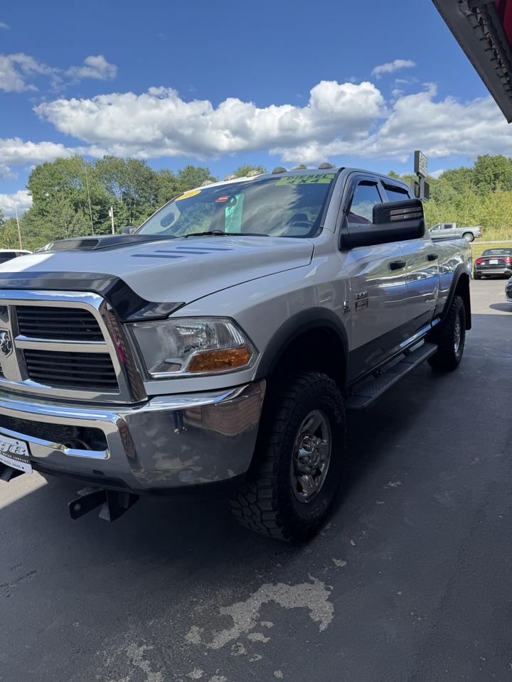 RAM 3500 ST Crew Cab SWB 4WD 2011