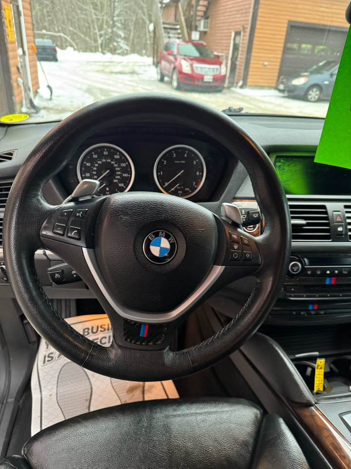 BMW X6 AWD 4dr 50i 2010