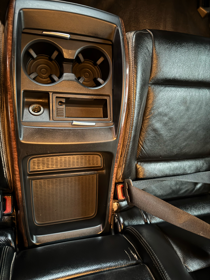 BMW X6 AWD 4dr 50i 2010