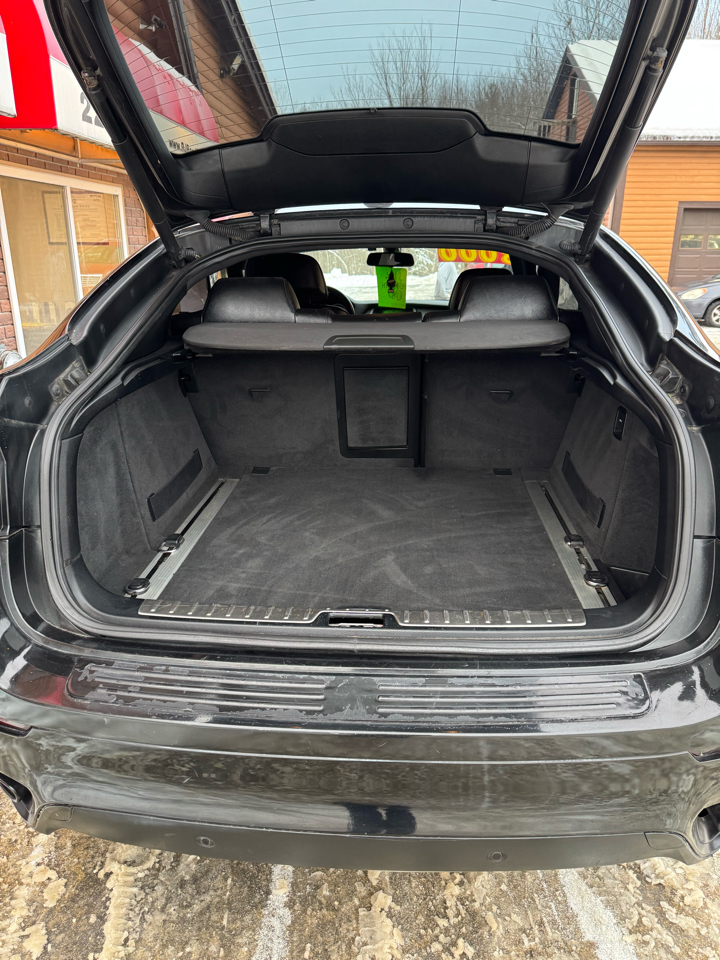 BMW X6 AWD 4dr 50i 2010