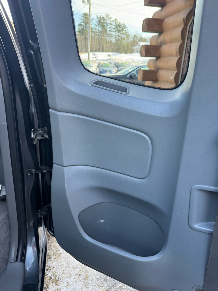 Toyota Tacoma 4WD Access I4 MT (Natl) 2010