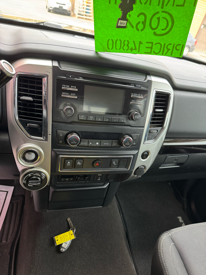 Nissan Titan XD 4x4 Diesel Single Cab SV 2017 Nissan Titan XD 4x4 Diesel Single Cab SV 2017