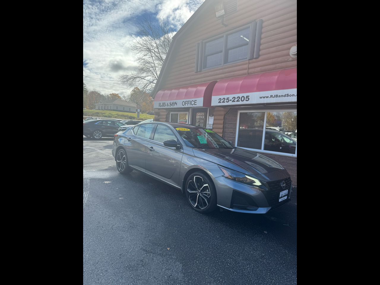 2023 Nissan Altima 2.5 SR Sedan