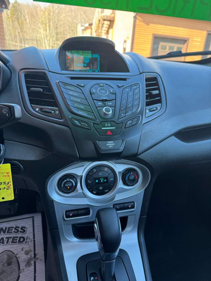 Ford Fiesta SE Hatch 2017