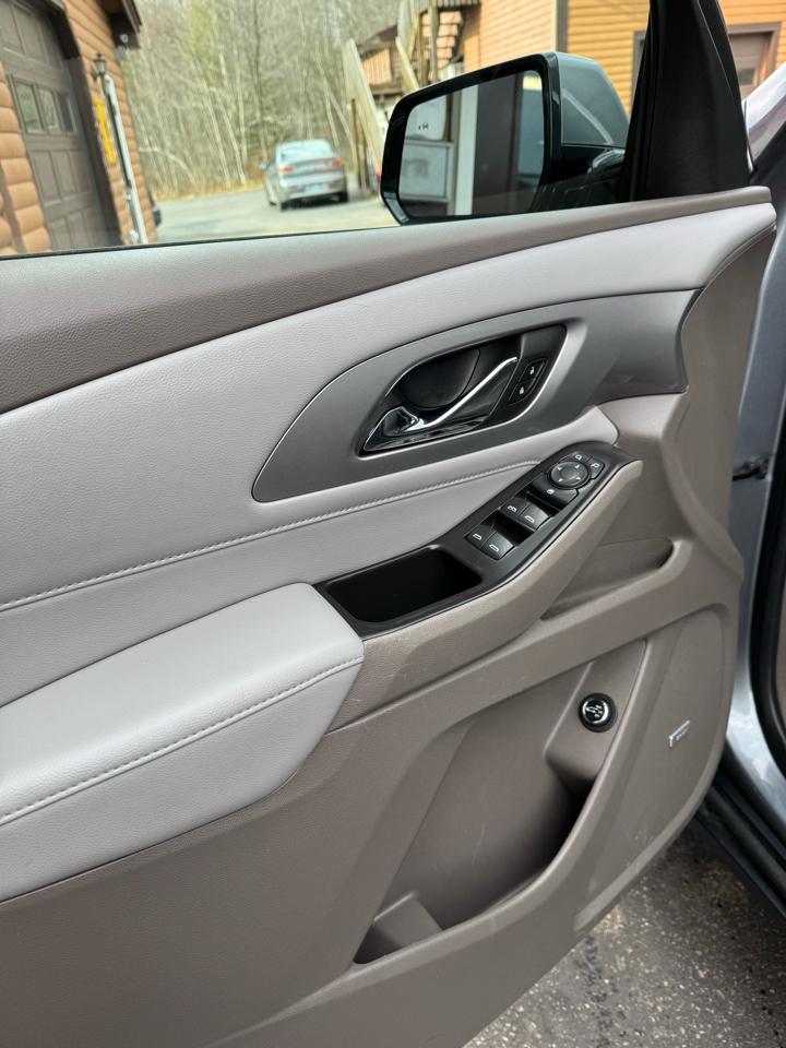 Chevrolet Traverse AWD 4dr LT Leather w/3LT 2018