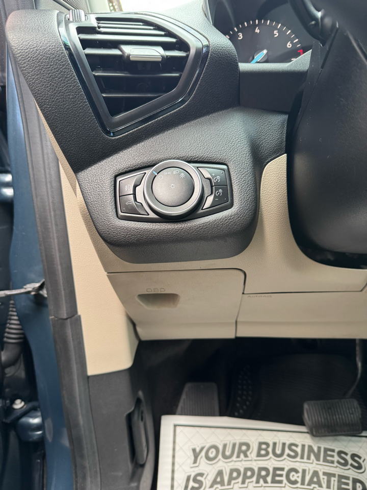 Ford Escape Titanium 4WD 2019