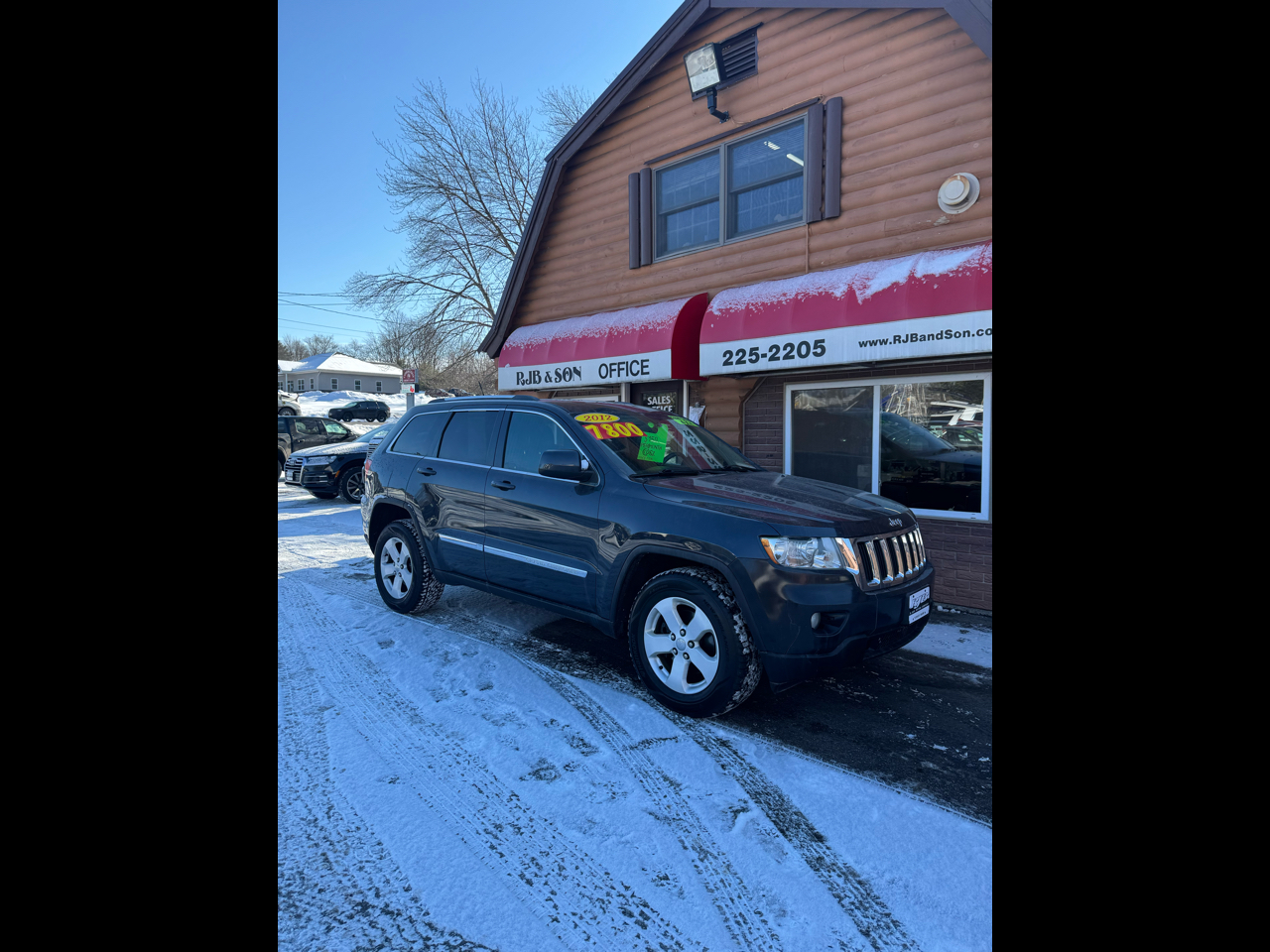 2012 Jeep Grand Cherokee 4WD 4dr Laredo