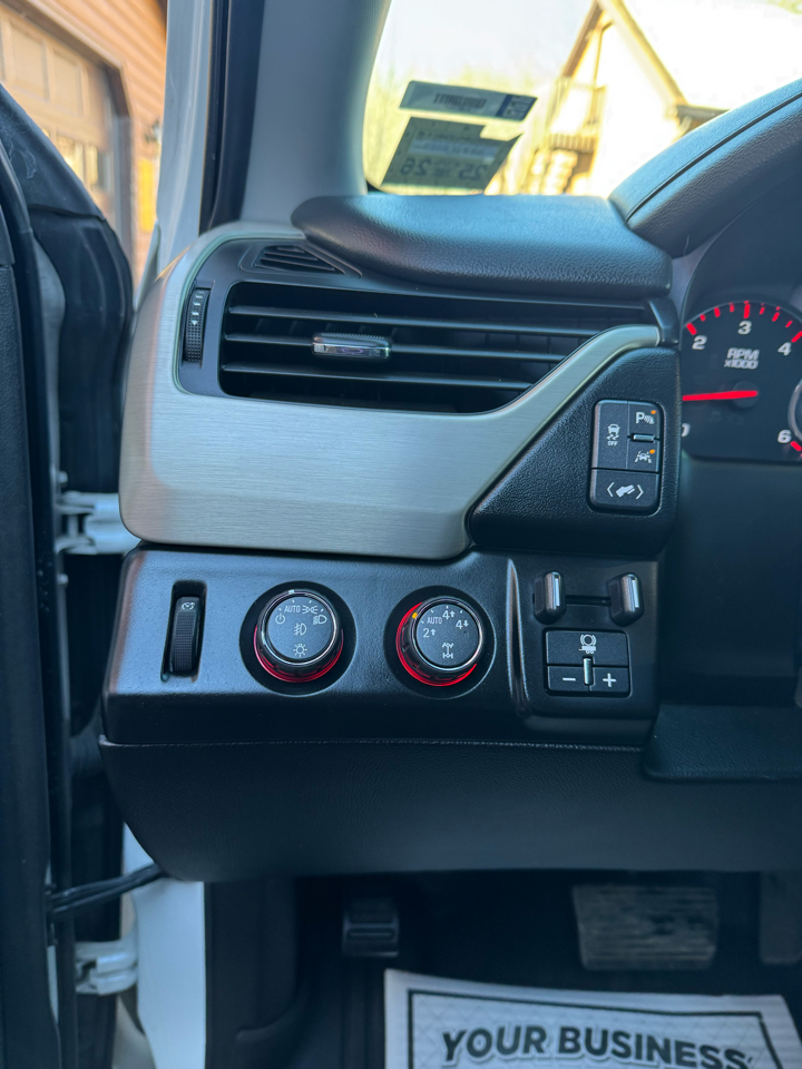 GMC Yukon 4WD 4dr Denali 2016