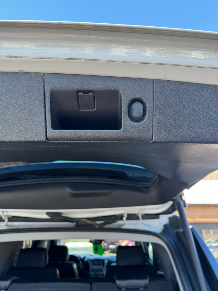 GMC Yukon 4WD 4dr Denali 2016