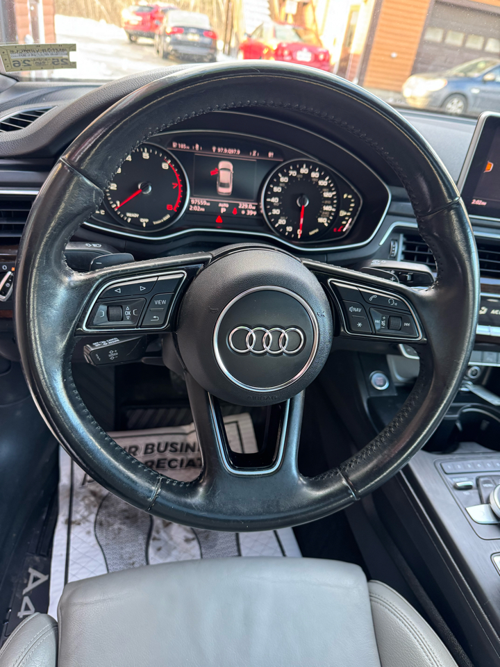 Audi A4 2.0 TFSI Auto Premium quattro AWD 2017