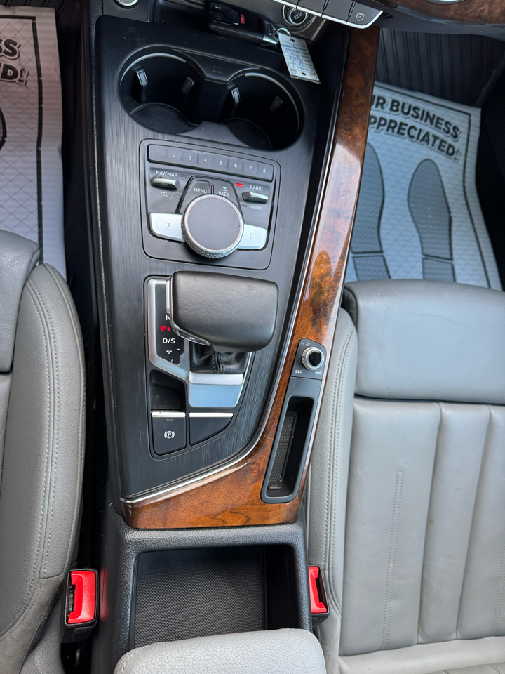 Audi A4 2.0 TFSI Auto Premium quattro AWD 2017