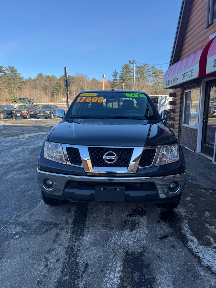 Nissan Frontier  2014