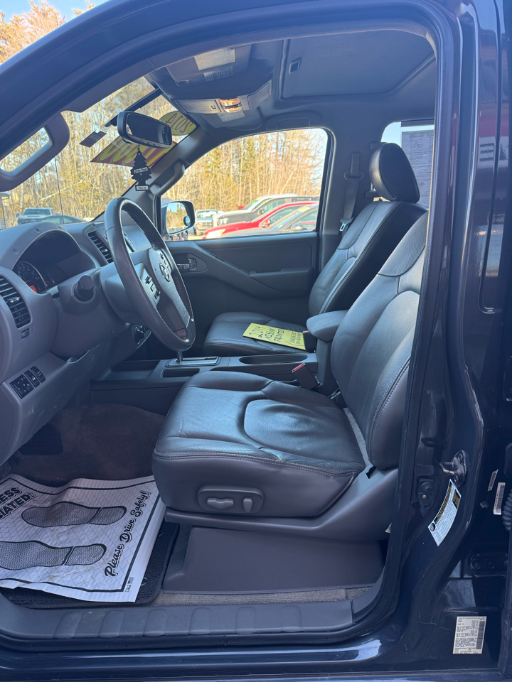 Nissan Frontier  2014