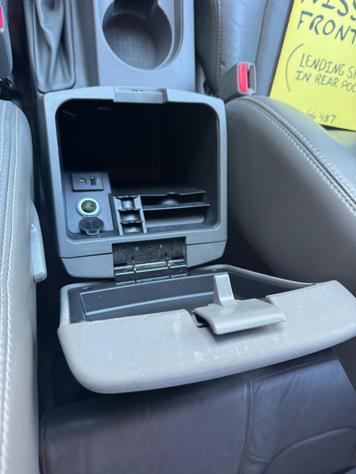 Nissan Frontier  2014