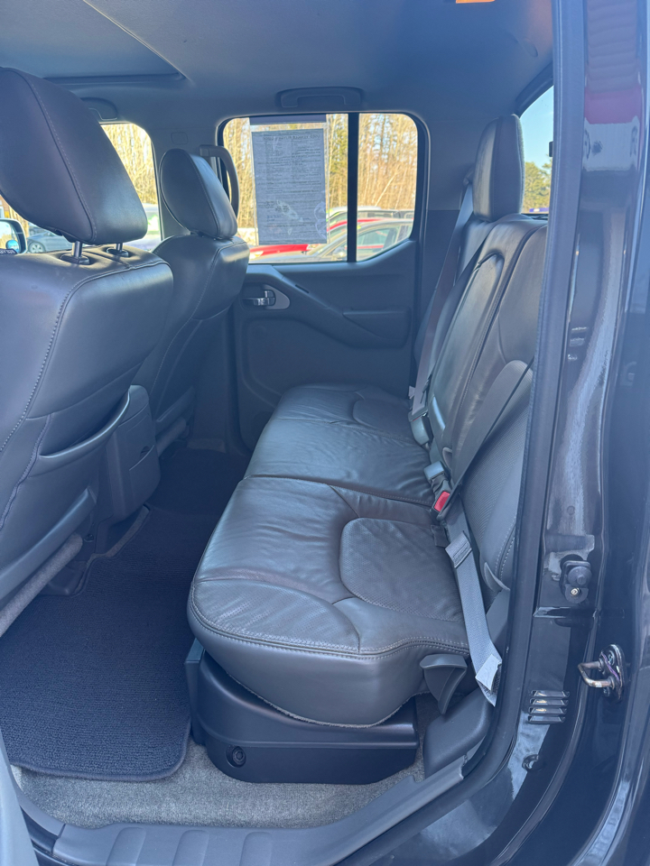 Nissan Frontier  2014