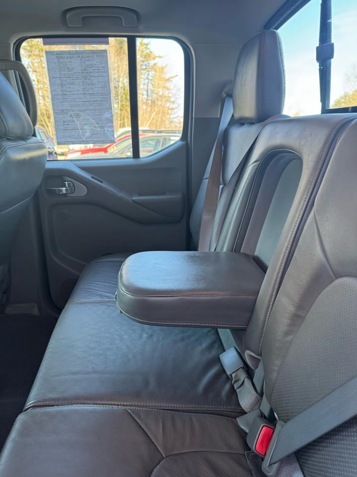 Nissan Frontier  2014