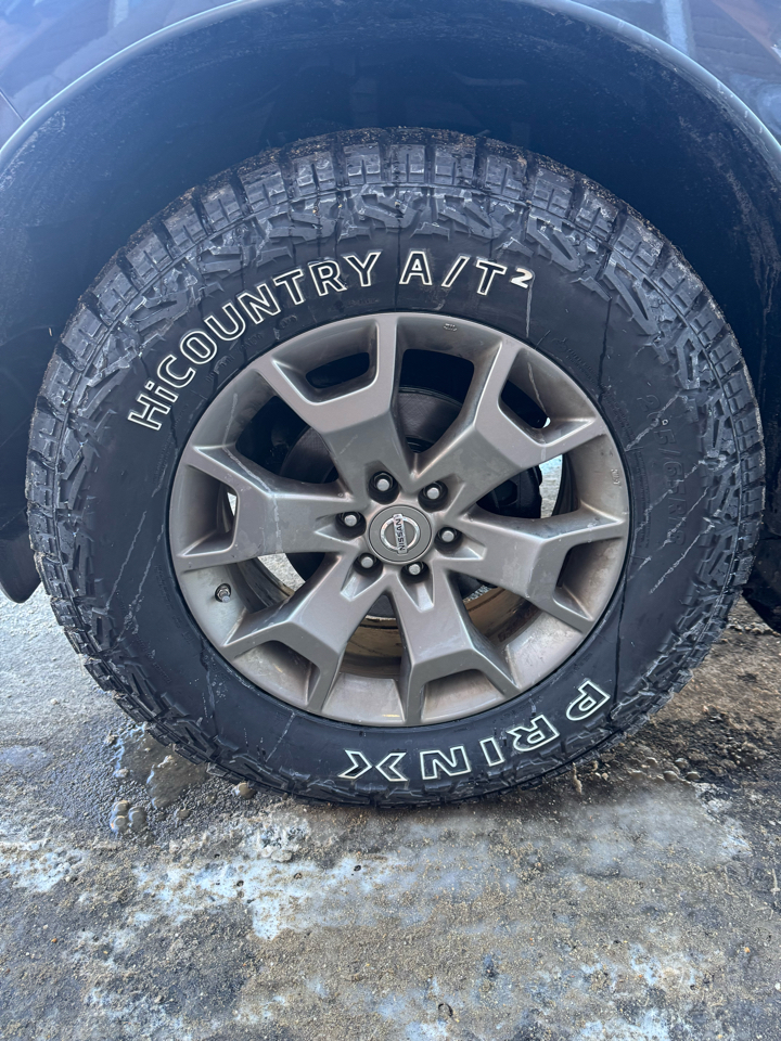 Nissan Frontier  2014