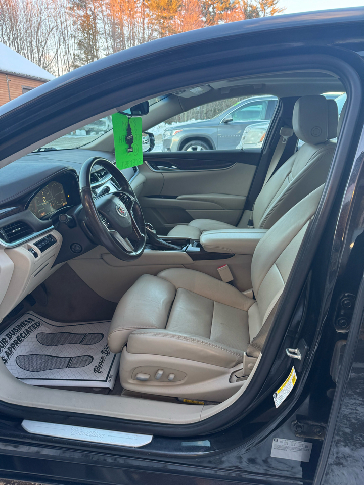 Cadillac XTS 4dr Sdn Platinum AWD 2013