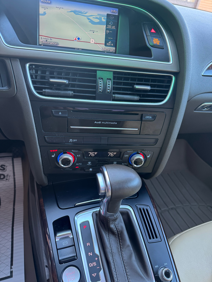 Audi A4 4dr Sdn Auto quattro 2.0T Premium Plus 2015