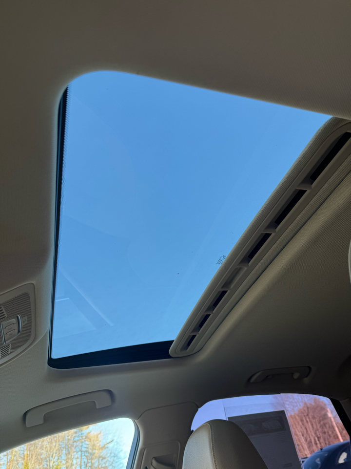 Audi A4 4dr Sdn Auto quattro 2.0T Premium Plus 2015