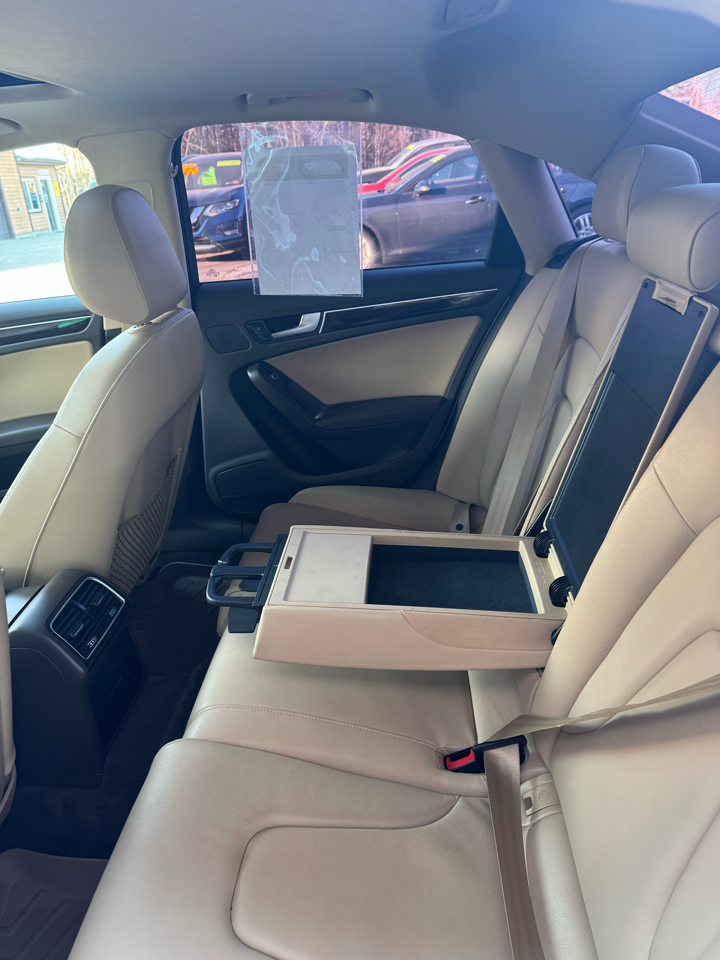 Audi A4 4dr Sdn Auto quattro 2.0T Premium Plus 2015