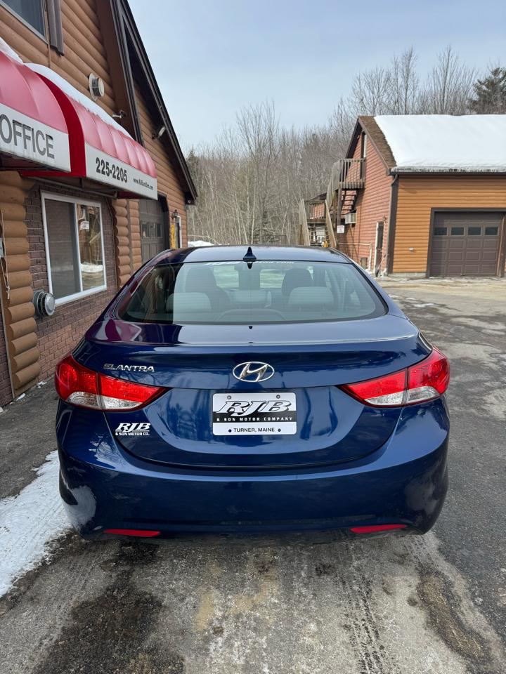 Hyundai Elantra 4dr Sdn Auto GLS PZEV (Ulsan Plant) *Ltd Avail* 2013
