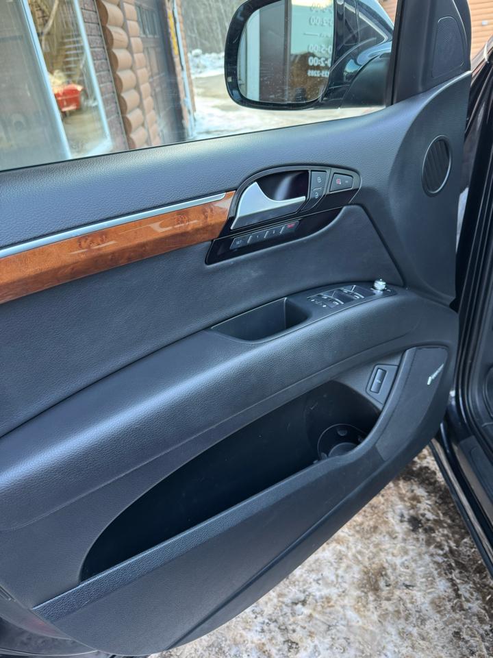 Audi Q7 quattro 4dr 3.0L TDI Premium Plus 2015