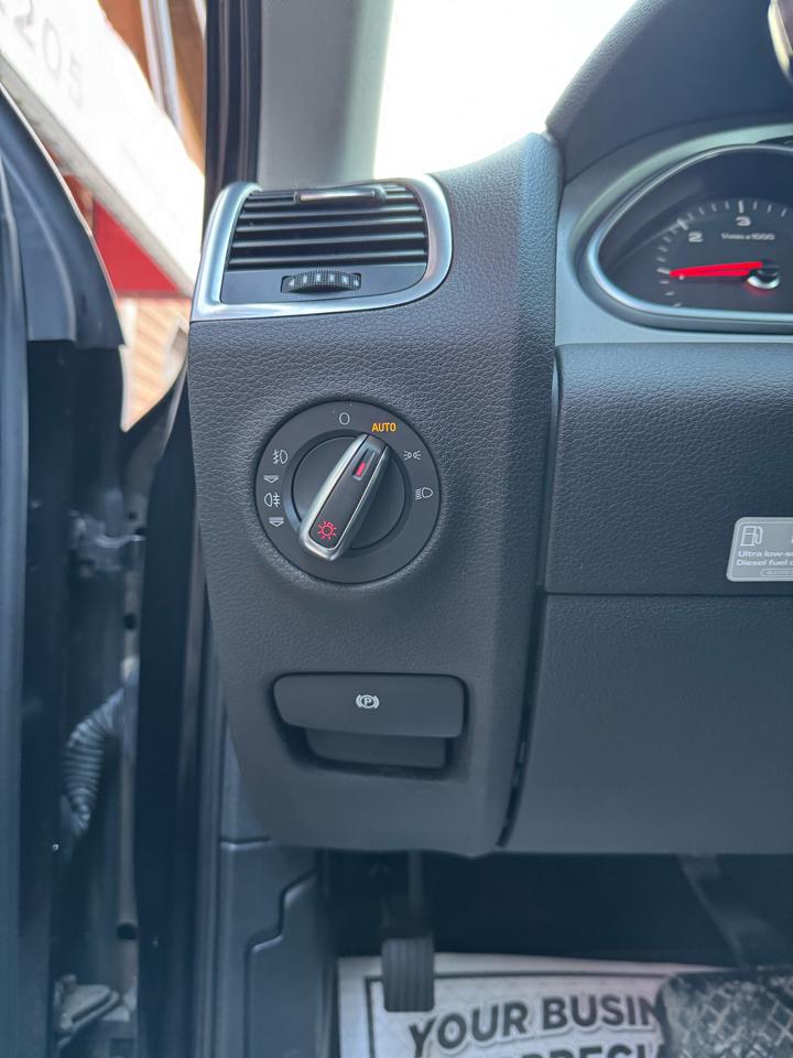 Audi Q7 quattro 4dr 3.0L TDI Premium Plus 2015