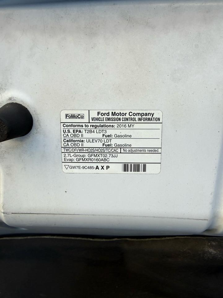 Ford F-150 4WD Reg Cab 122.5" XL 2016