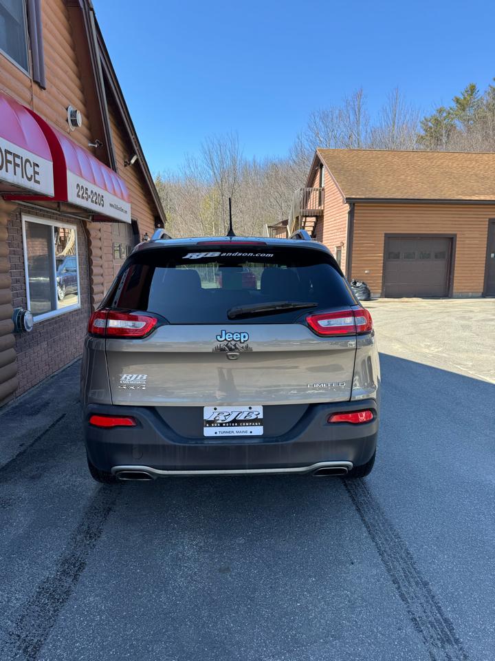 Jeep Cherokee 4WD 4dr Limited 2016