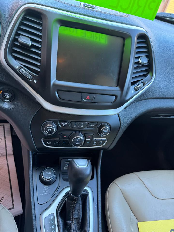 Jeep Cherokee 4WD 4dr Limited 2016