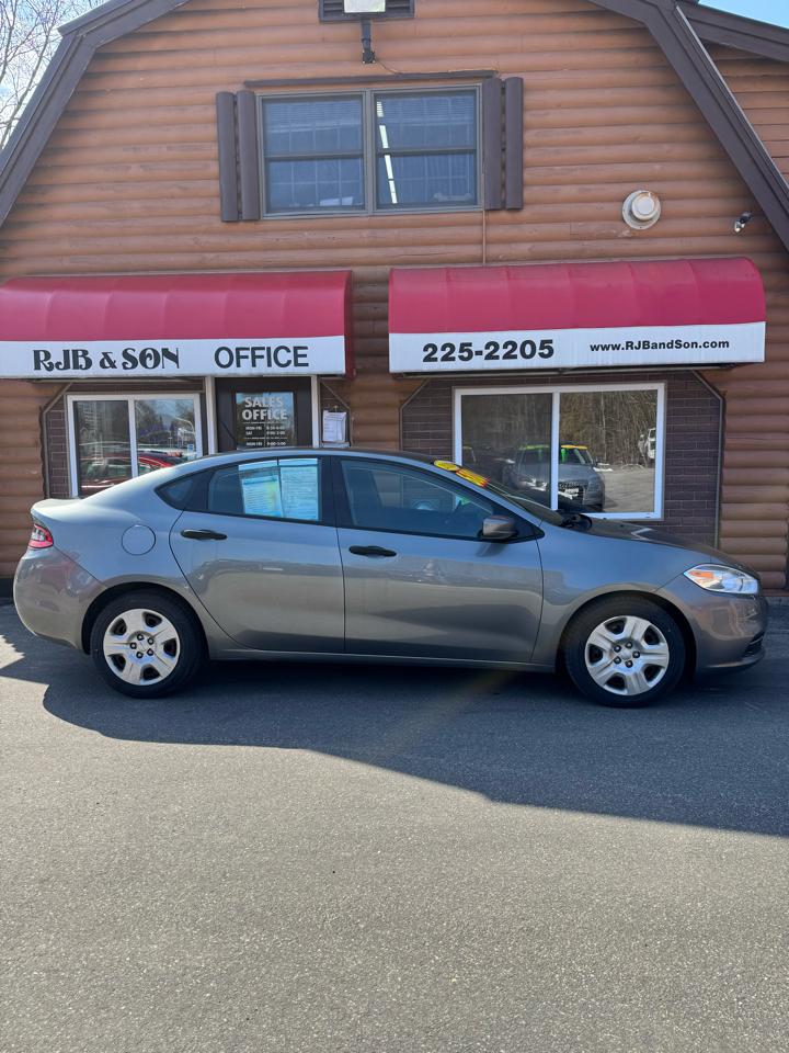 Dodge Dart 4dr Sdn SE 2013