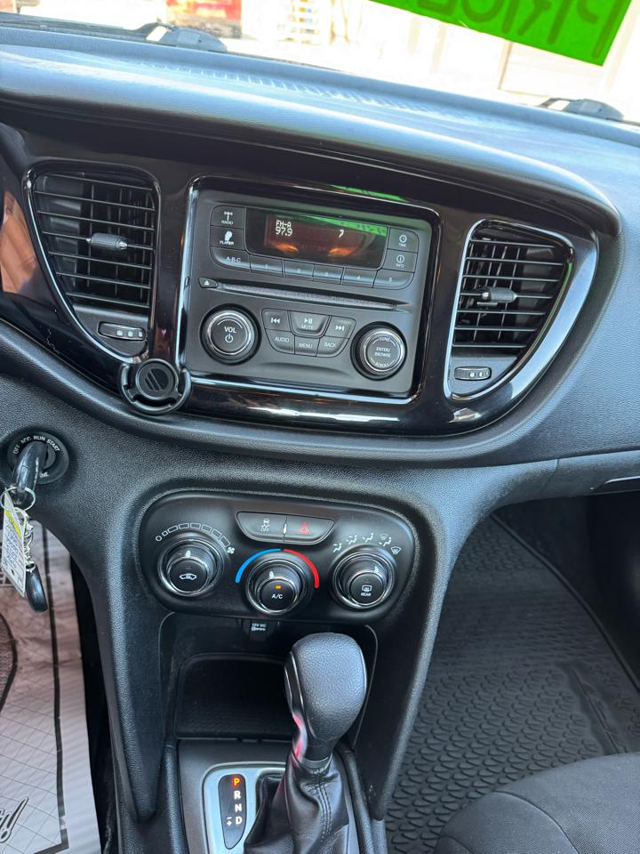 Dodge Dart 4dr Sdn SE 2013