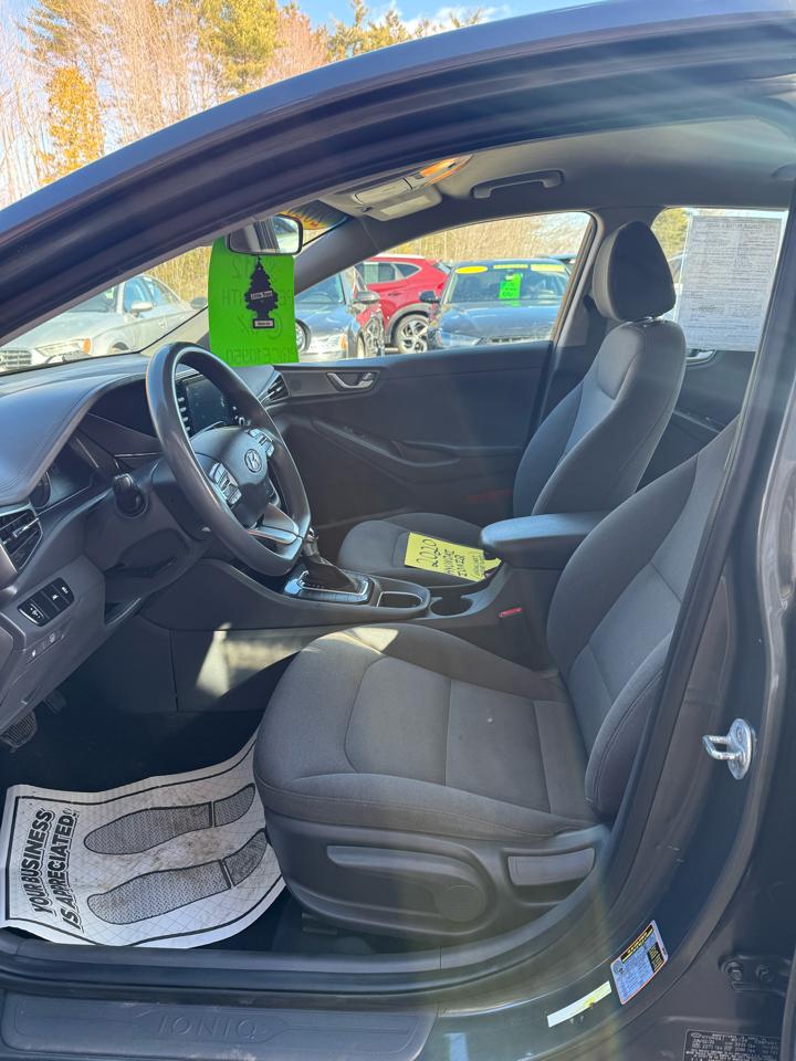 Hyundai Ioniq Hybrid Blue Hatchback 2020