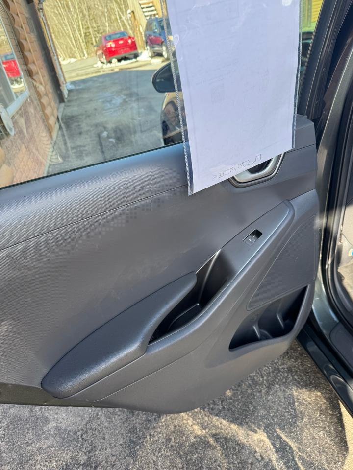 Hyundai Ioniq Hybrid Blue Hatchback 2020