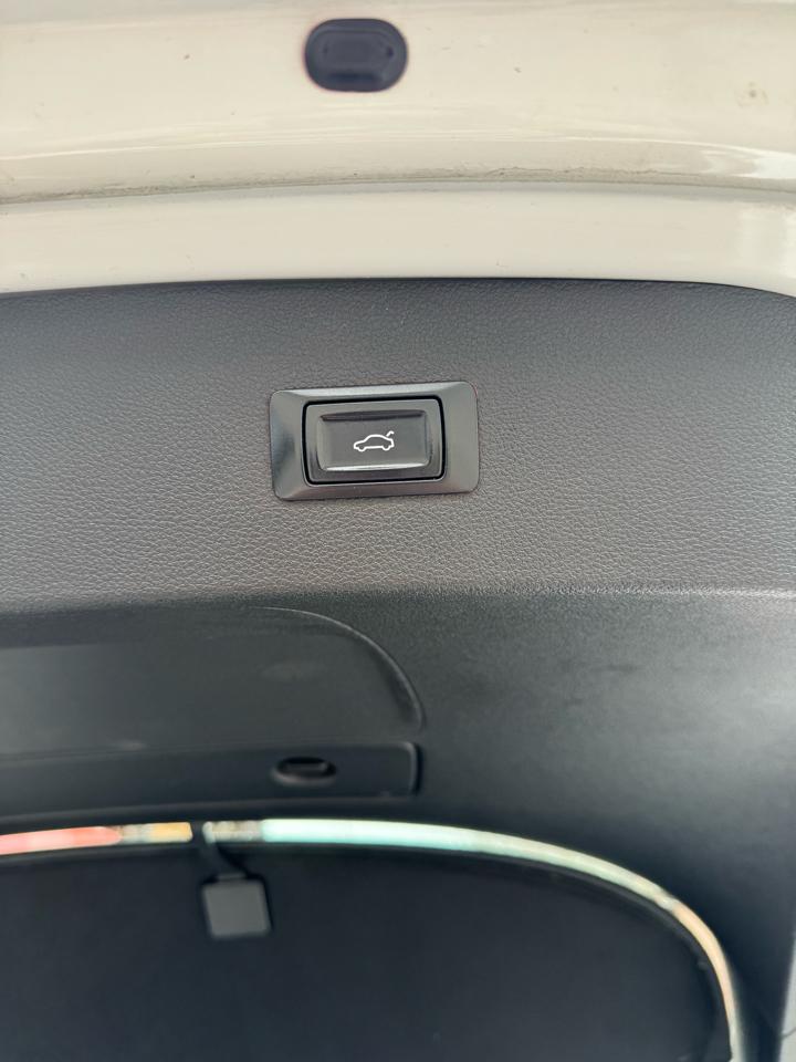 Audi S7 4dr HB Prestige 2014