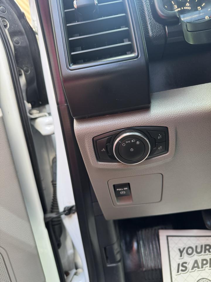 Ford F-150 XL 4WD Reg Cab 6.5' Box 2017