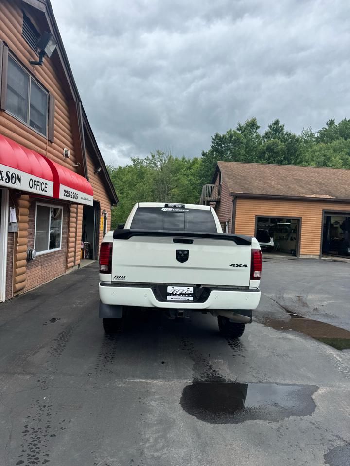 RAM 2500 4WD Crew Cab 149" Laramie 2016