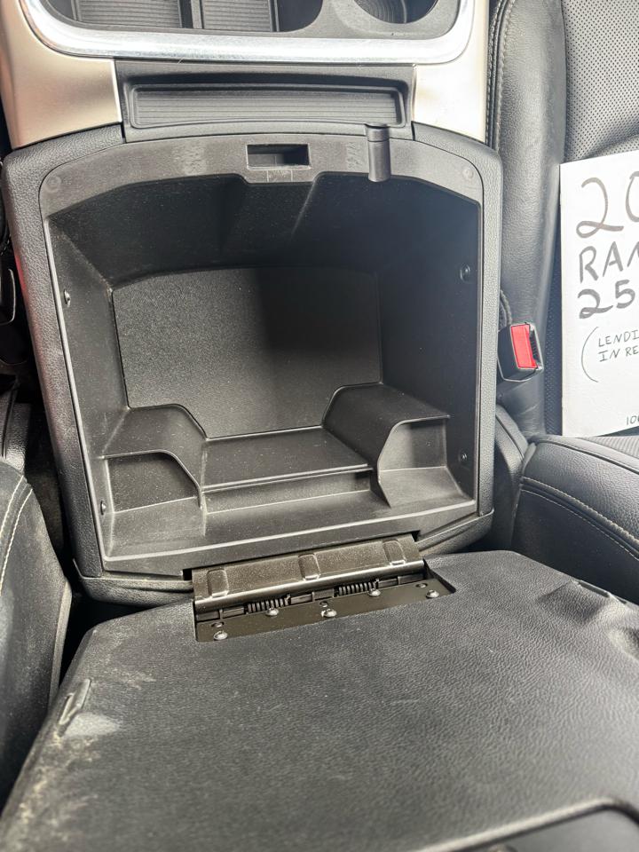 RAM 2500 4WD Crew Cab 149" Laramie 2016
