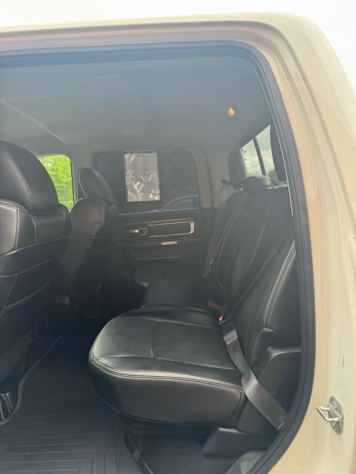 RAM 2500 4WD Crew Cab 149" Laramie 2016