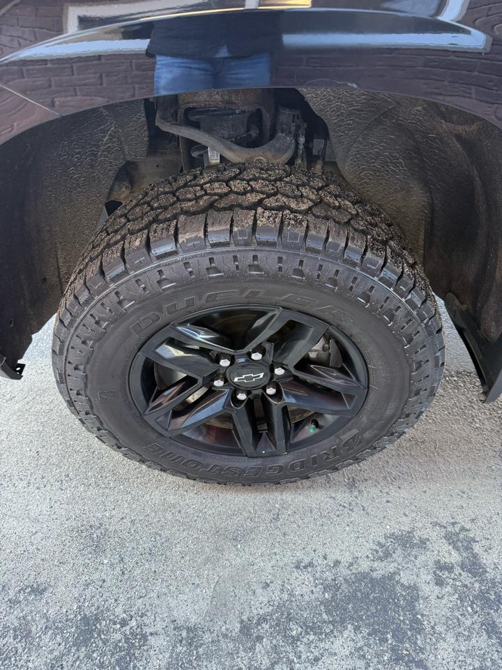 Chevrolet Silverado 1500 LTD 4WD Crew Cab 147" Custom Trail Boss 2022