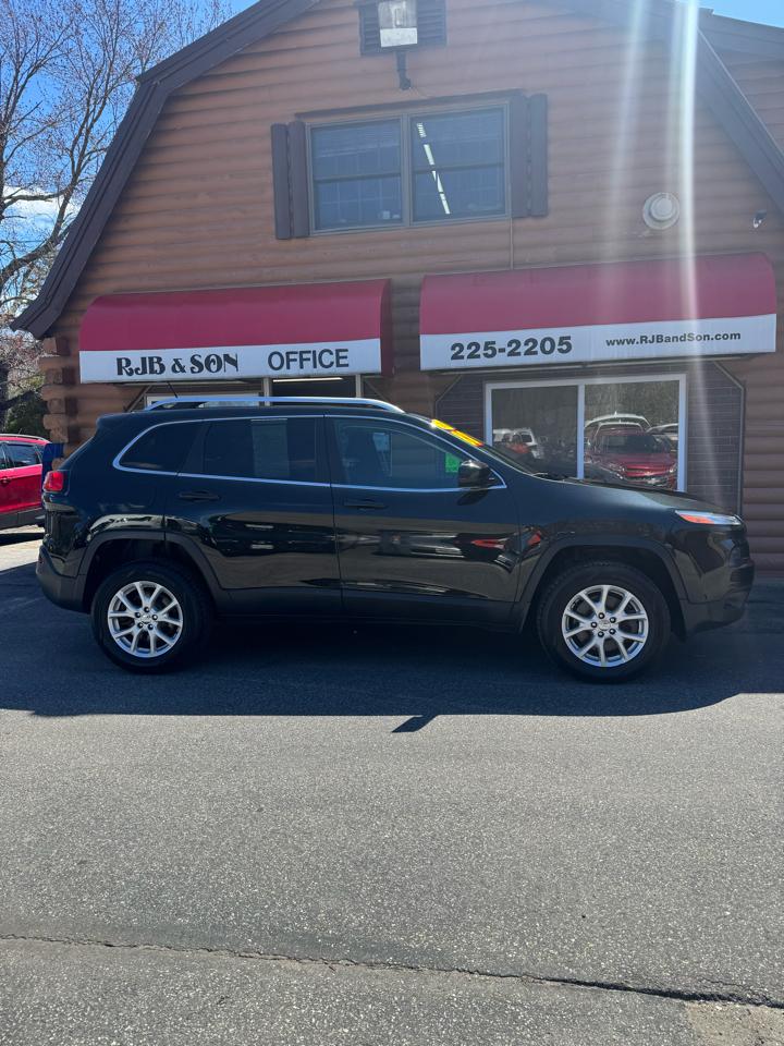 Jeep Cherokee 4WD 4dr Latitude 2015