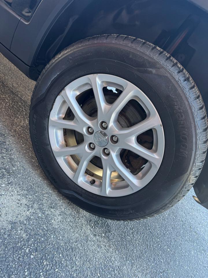 Jeep Cherokee 4WD 4dr Latitude 2015