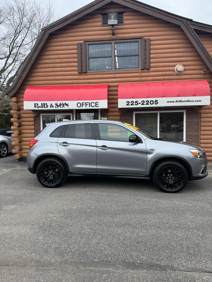Mitsubishi Outlander Sport ES 2.0 AWC CVT 2017