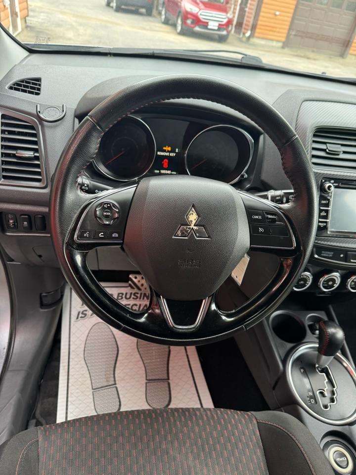 Mitsubishi Outlander Sport ES 2.0 AWC CVT 2017