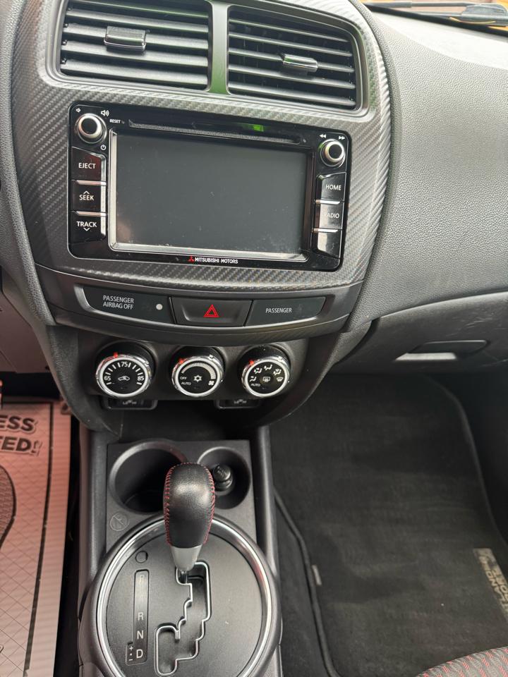 Mitsubishi Outlander Sport ES 2.0 AWC CVT 2017