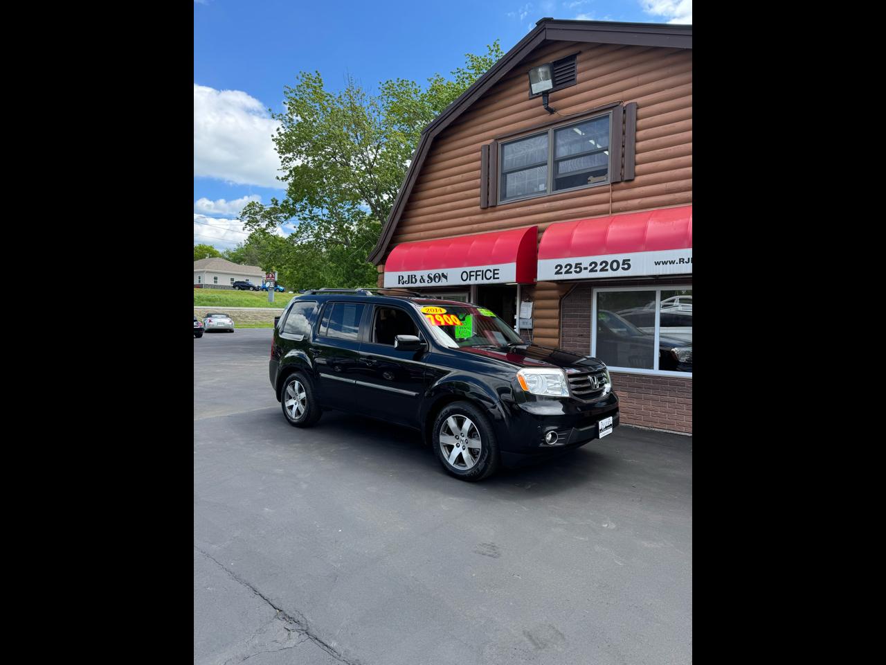2014 Honda Pilot 4WD 4dr Touring w/RES & Navi